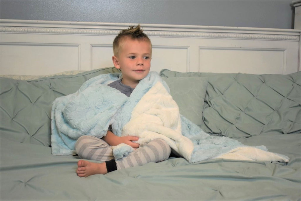 Toddler Size MINKY Blanket | Kids Size Blanket | Gifts for Boys and Girls | Super Soft Blanket | Plush Blanket | Blue & White (size 36"X60")